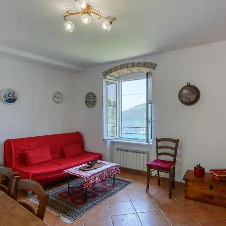 Appartement Lovely In With Wifi