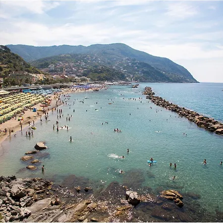 Pet Friendly In With Wifi Moneglia