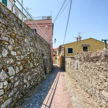 Lovely In With Wifi Moneglia